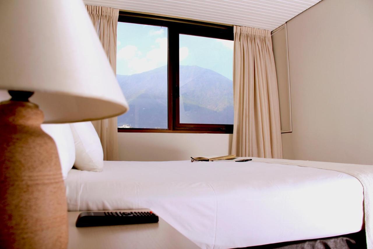 Hotel Cct Caracas Bagian luar foto