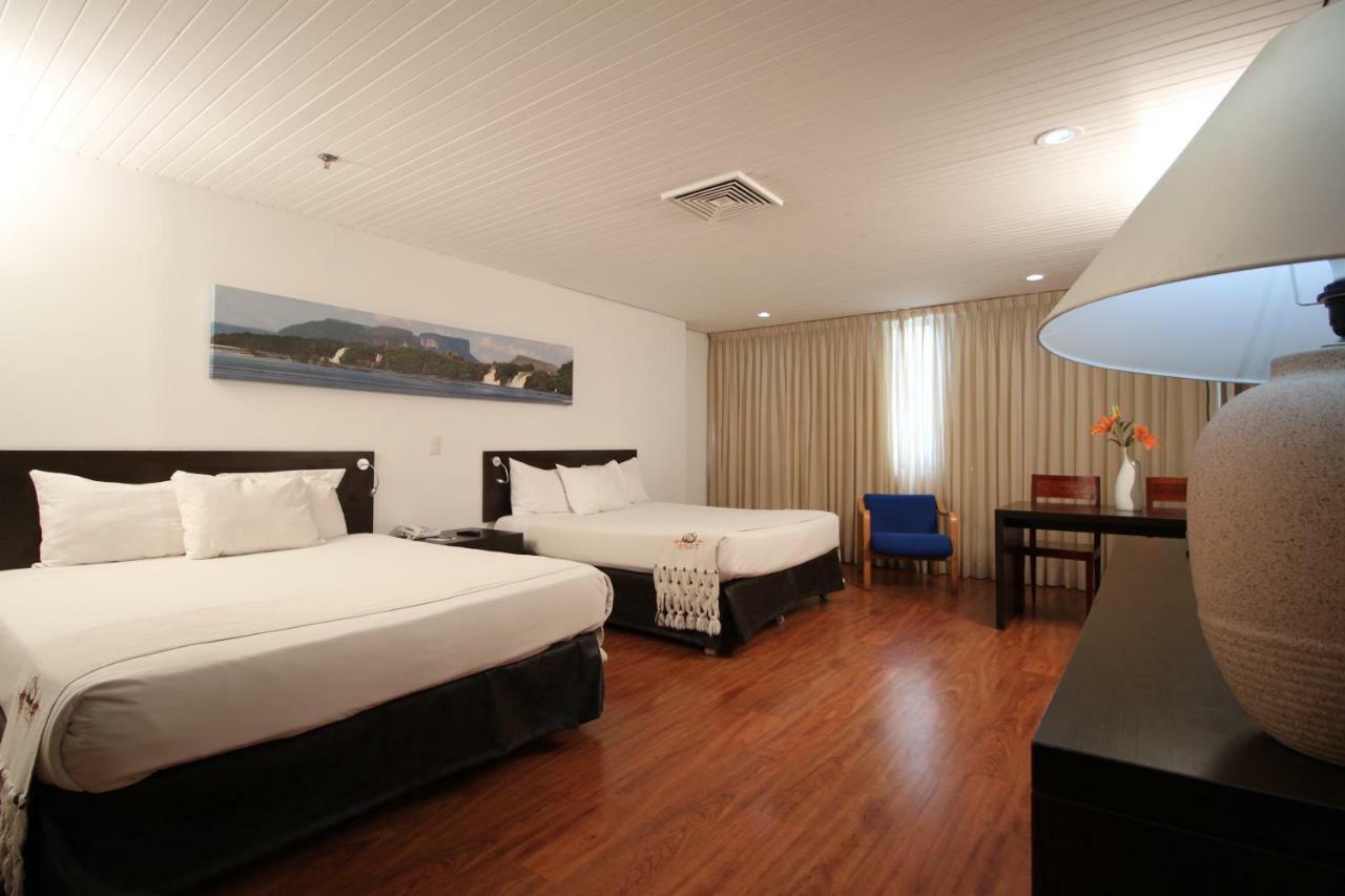 Hotel Cct Caracas Bagian luar foto