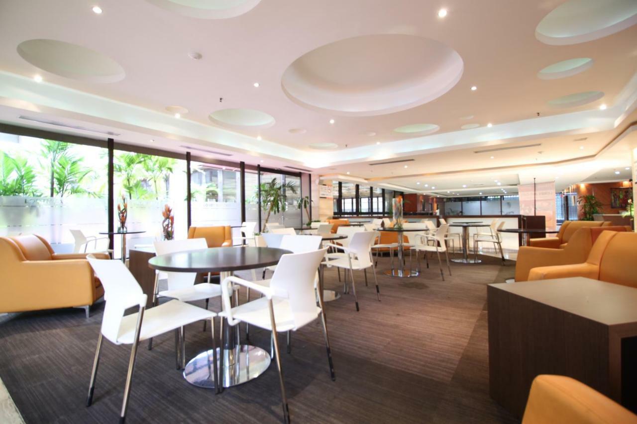 Hotel Cct Caracas Bagian luar foto
